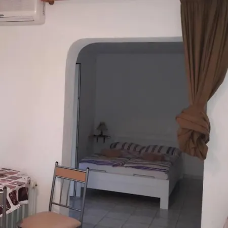 Studio Near Festival Site In Apartment *